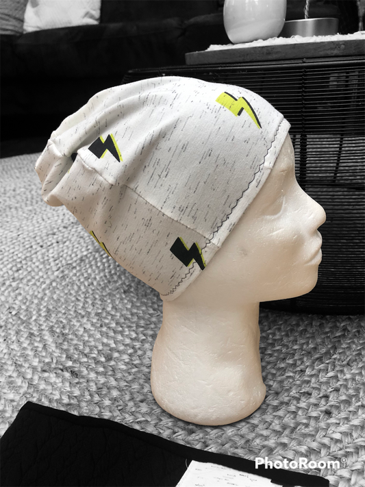 Bonnet tombant